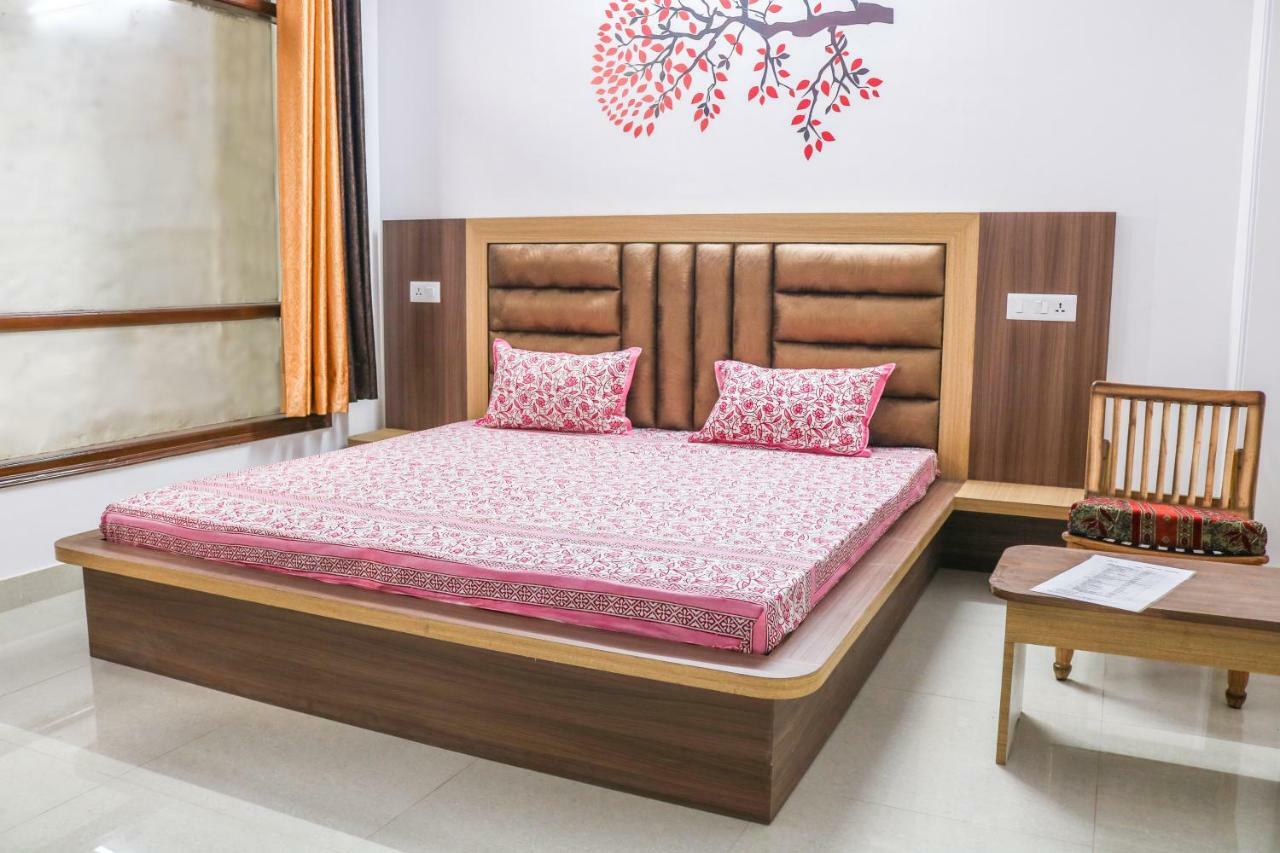 Sai Alok Homestay Shimla Exterior photo